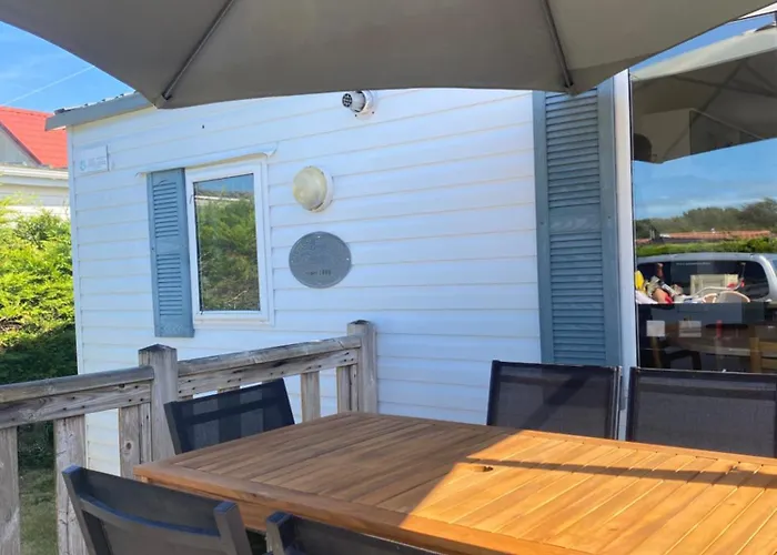 Mobilhome Evasion A Campsite Rang-du-Fliers