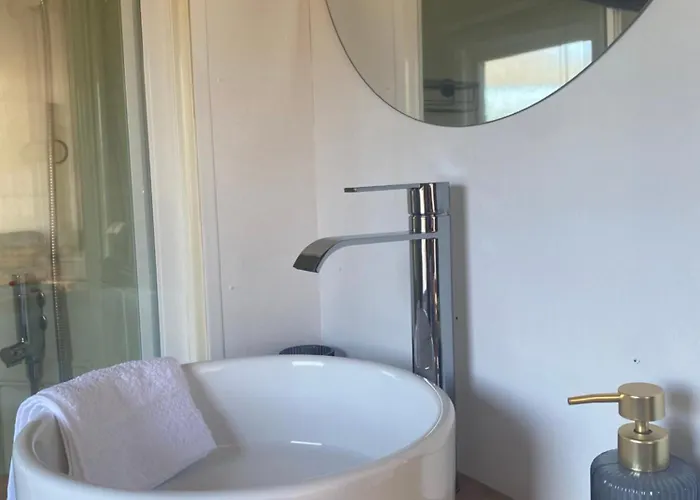 Mobilhome Evasion A Campsite Rang-du-Fliers